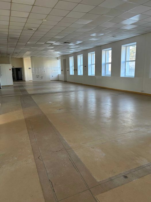 lokal użytkowy 700 m2 w Radomiu ul.Słowackiego 100