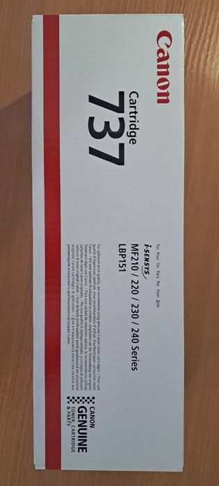 Оригінальний картридж canon 737 (9435B002), в заводській упаковці.