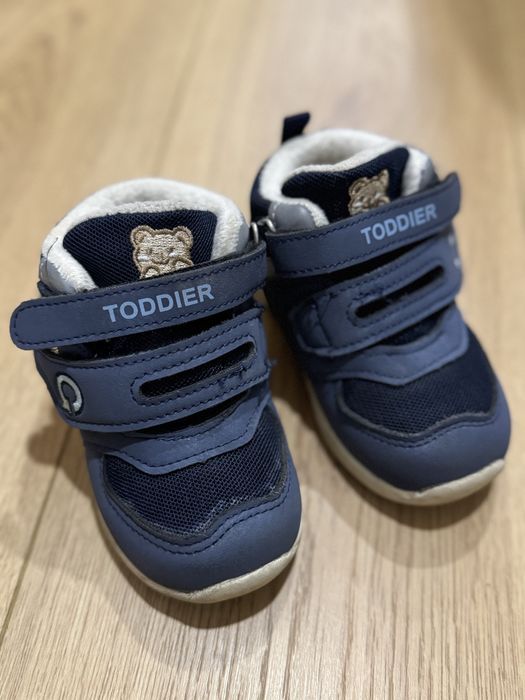 Осінні ботинки для хлопчика