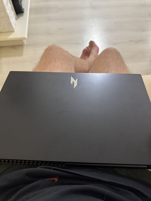 Продам ноутбук Acer Nitro v15