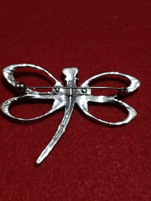 Alfinete de Peito Libelinha em Prata