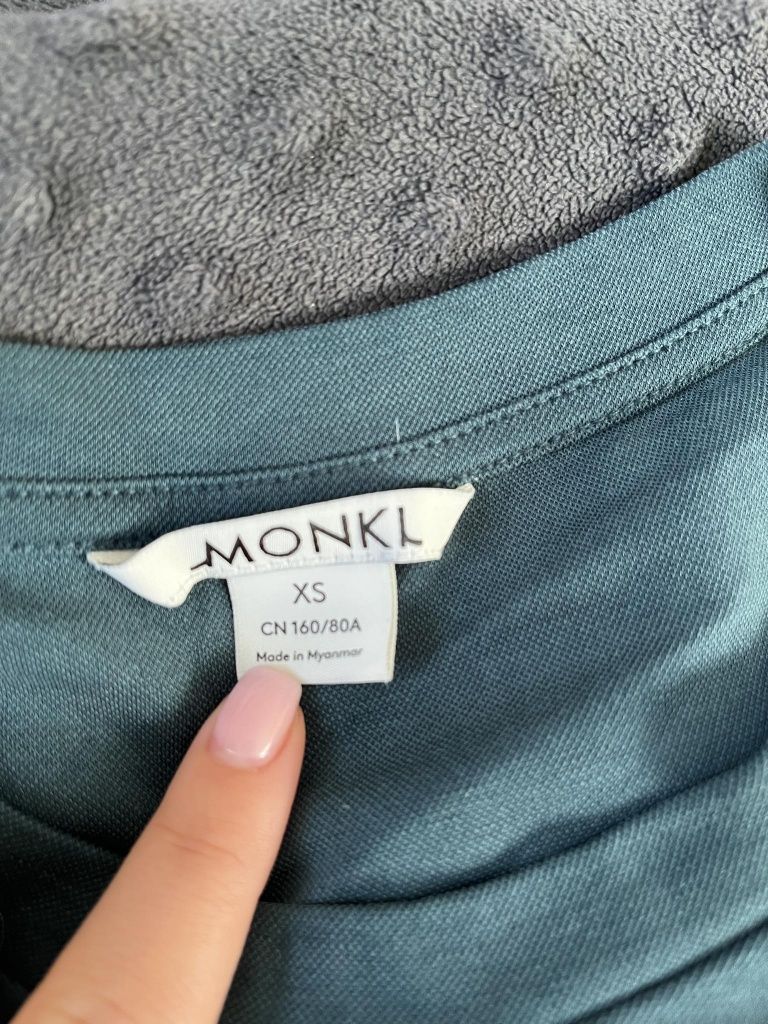 Sukienka Monki XS