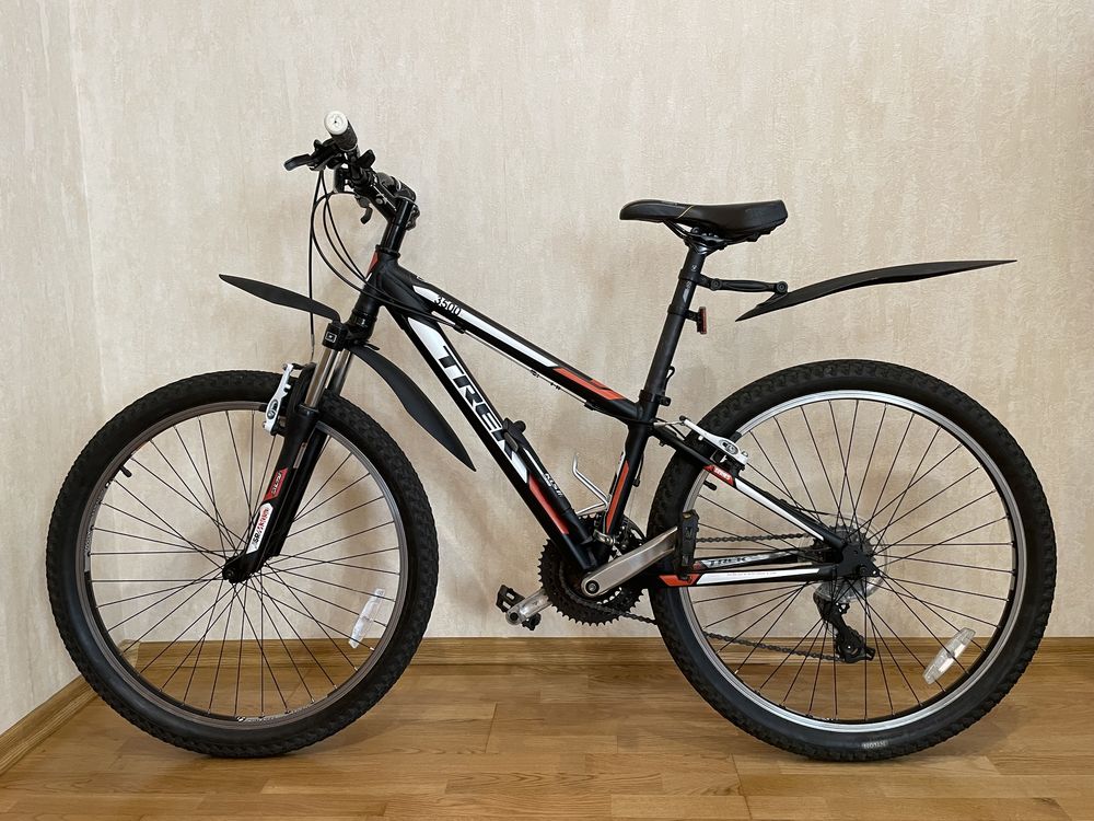 Велосипед Trek 3500 three series