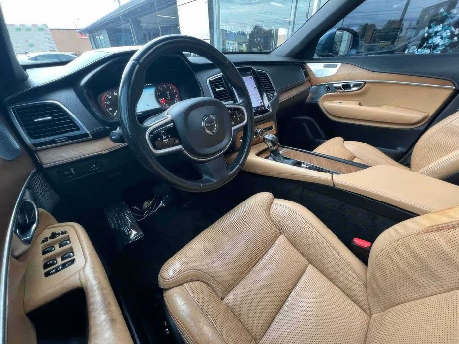 Volvo XC90 T6 Inscription      2018