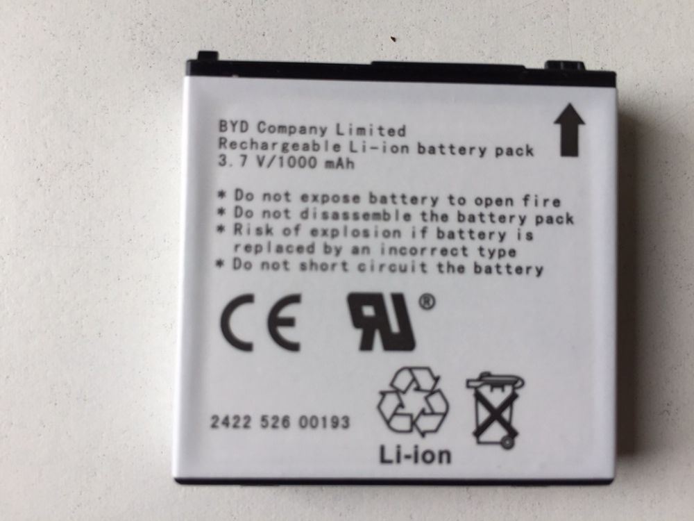 Pilhas recarregáveis AA; C; 9B (9volts) de Ni-mh; Ni-cd e lítio