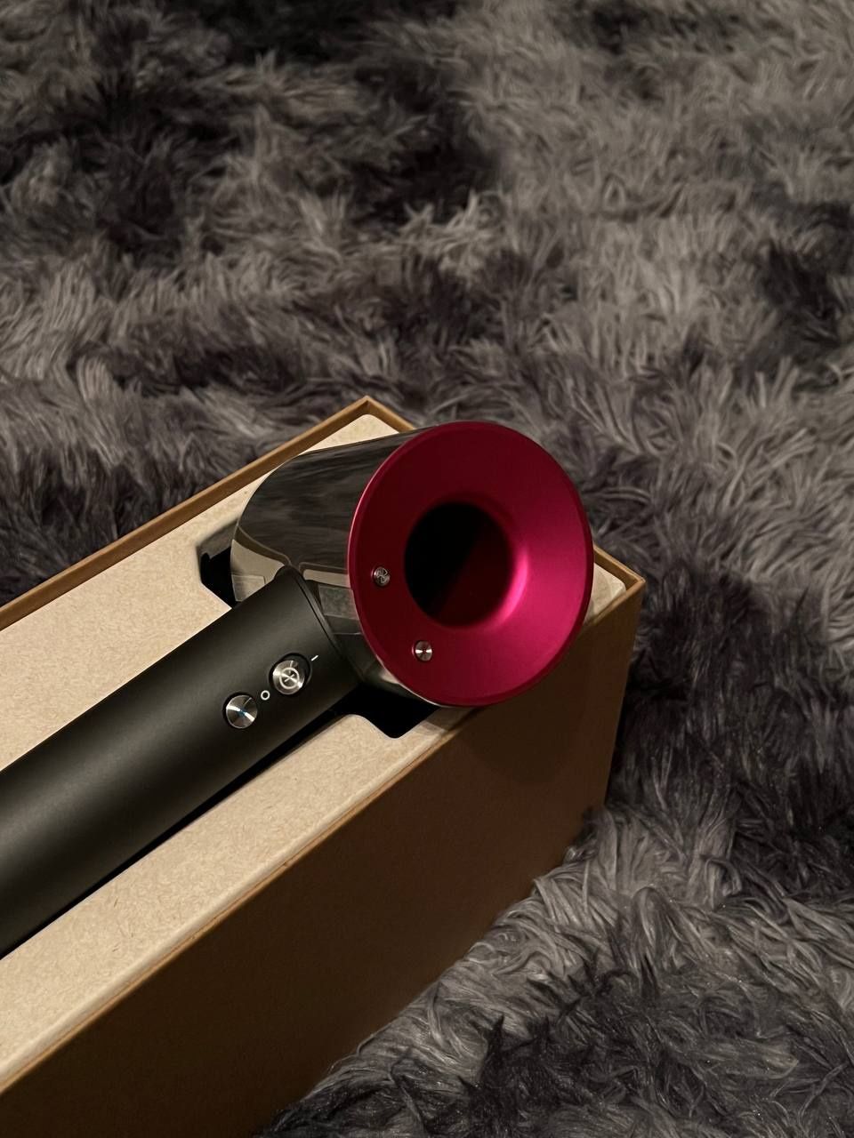 Фен Dyson HD08 supersonic