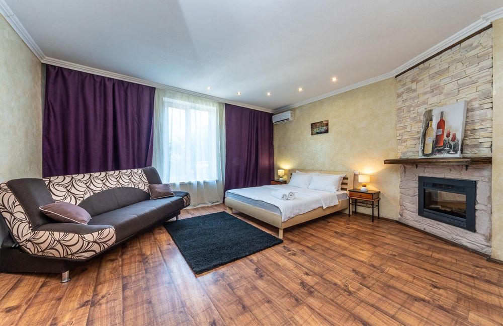 Однокімнатна квартира в центре на Майдане Незал.вул Софіївская  23