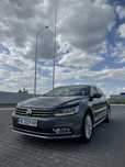 Volkswagen Passat SE