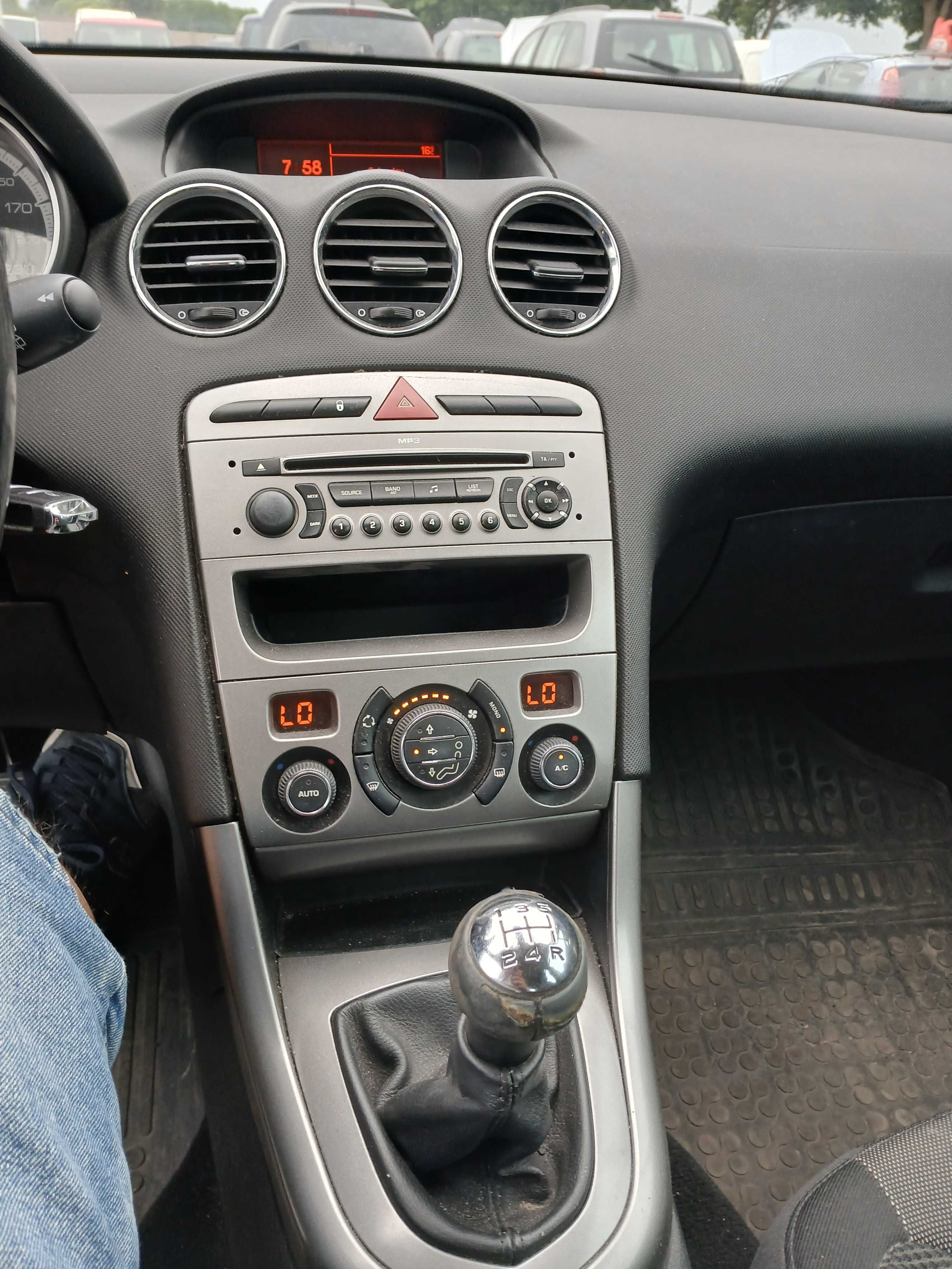 Peugeot 308 1,6 HDI (109 Km),Klima,