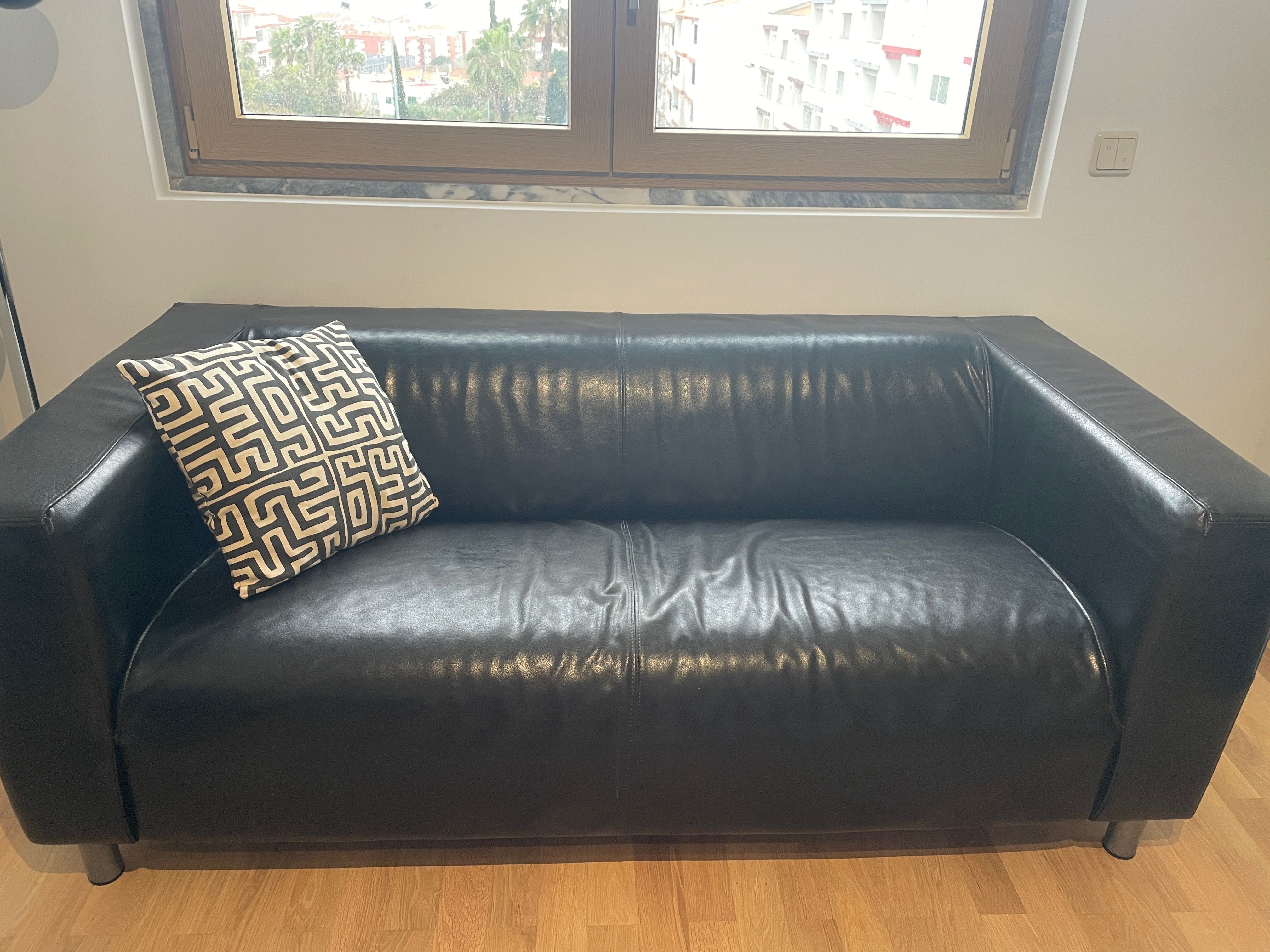 Sofá de pele genuína Ikea