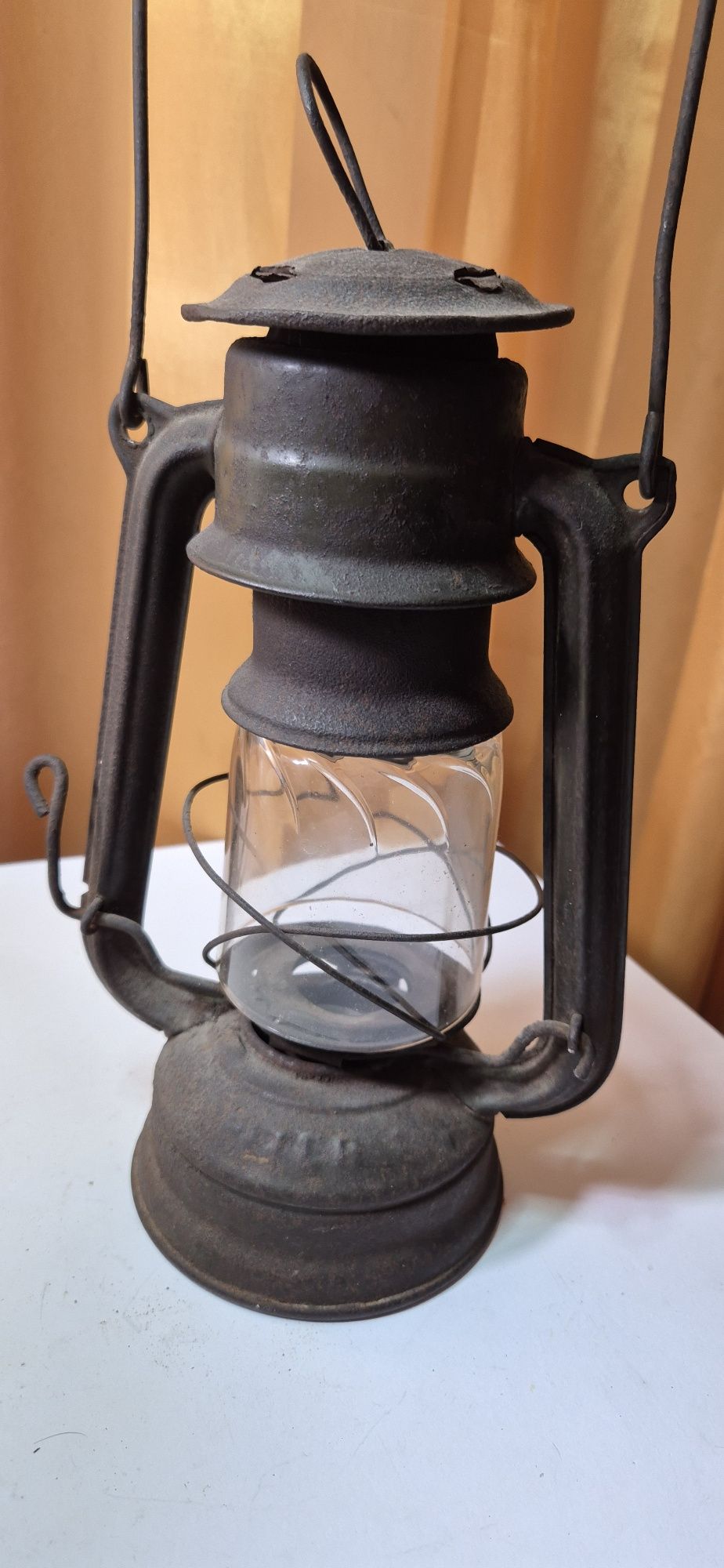 Stara lampa naftowa Jupiter starocia PRL