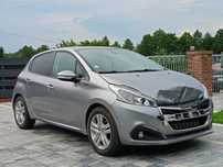 Peugeot 208 Signature