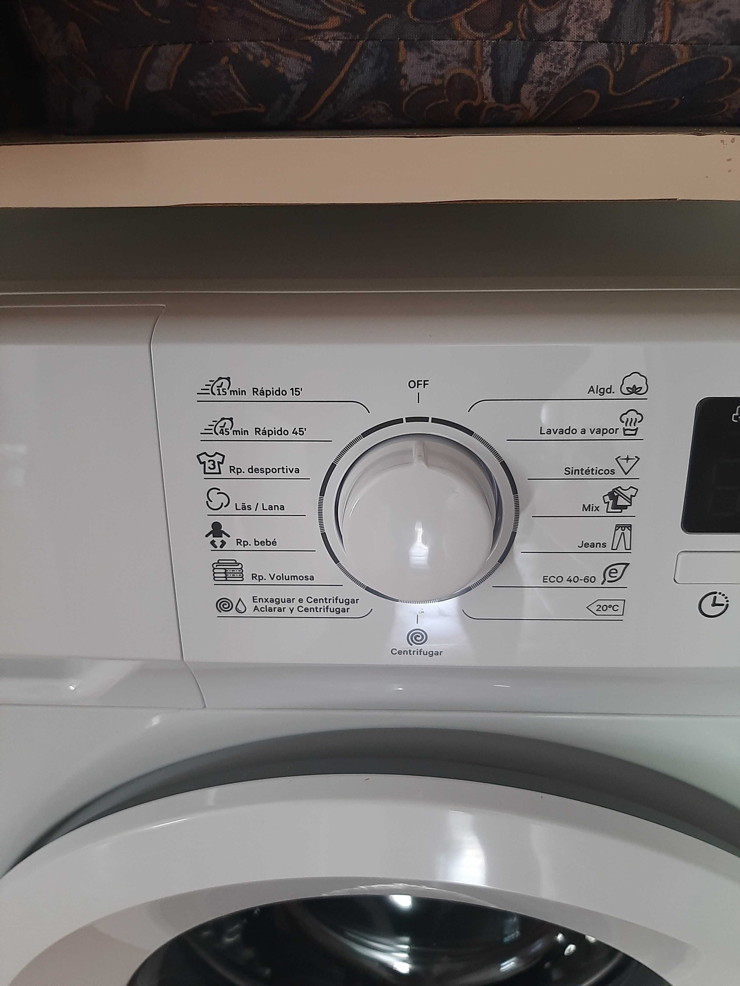 Máquina de Lavar Roupa KUNFT KWM8809 (8 kg - 1400 rpm COM GARANTIA