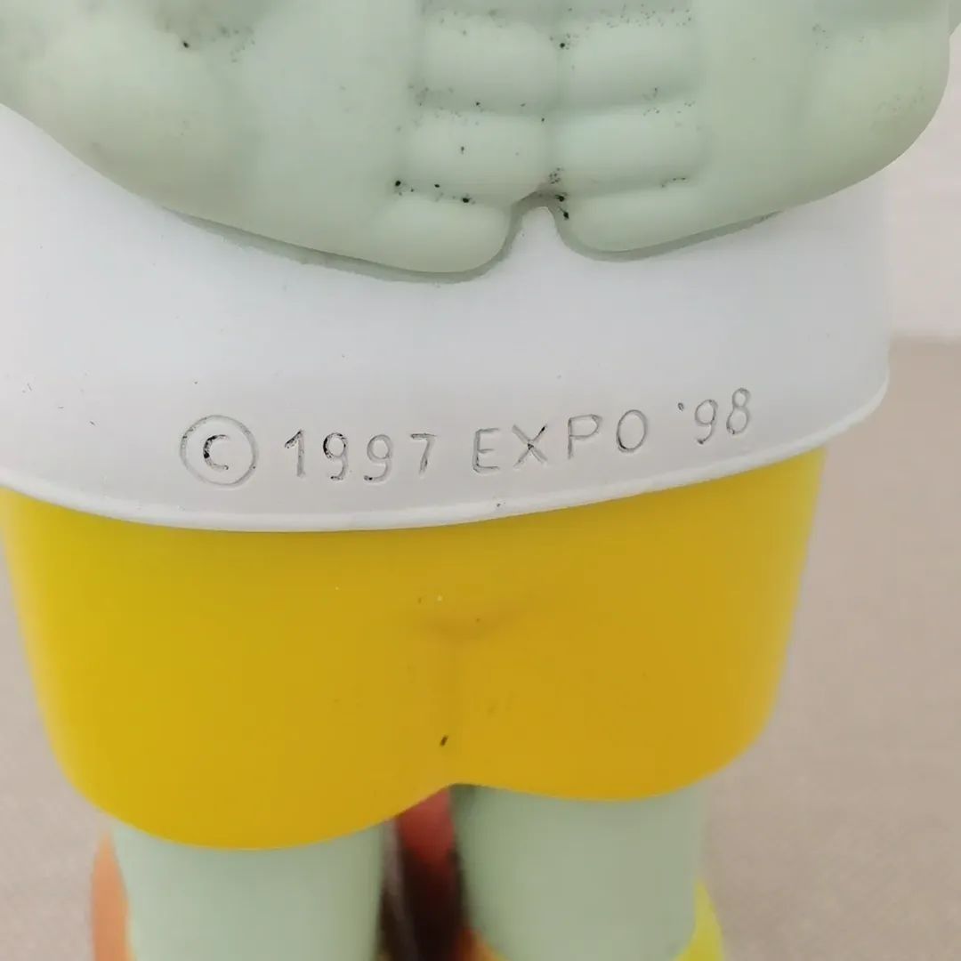 Mascote antiga  da Expo 98 Lisboa 30cm