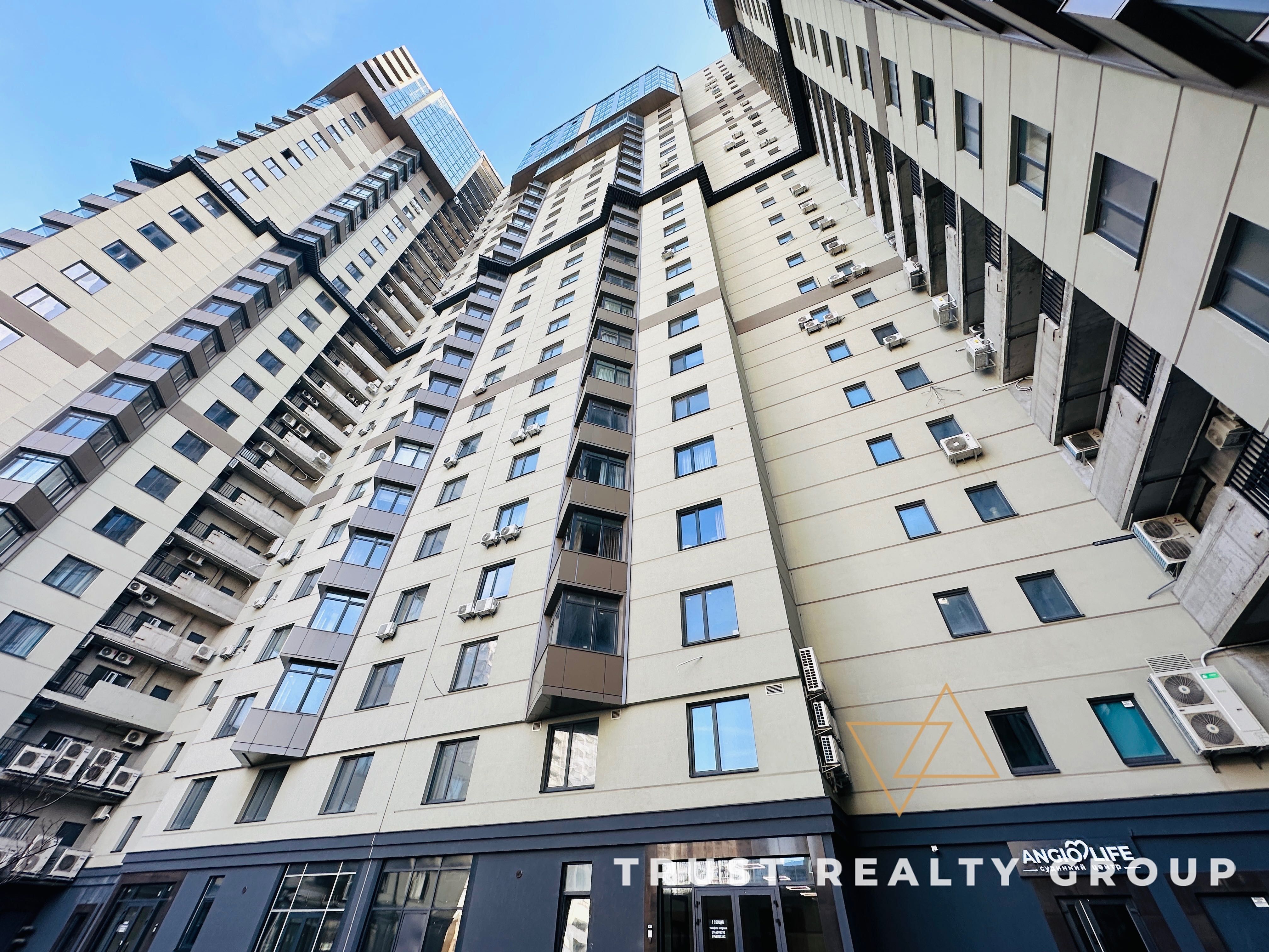 Продам 3к, ЖК Delmar, Печерск, Драгомирова (Верхогляда), Липки, 100м