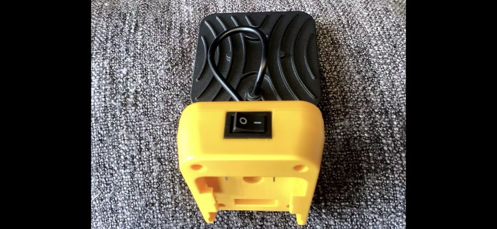 Лед лампа фонарь Dewalt XR 18V 20V