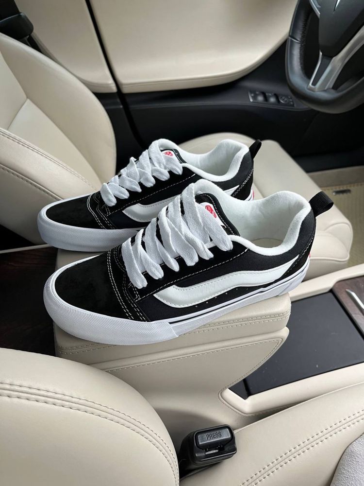 Vans KNU Skool Black White