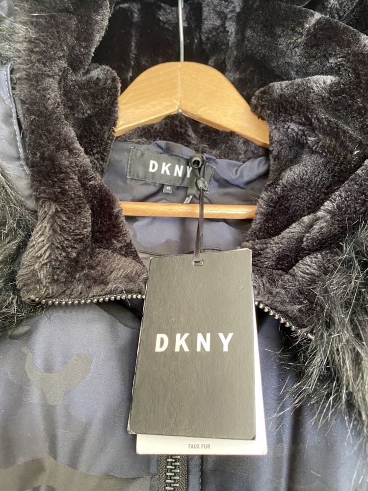 Kurtka damska firmy DKNY