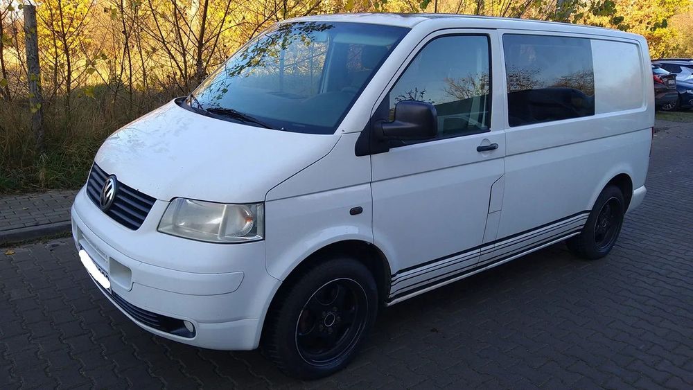 Volkswagen transporter  T5 1.9 tdi 2003r
