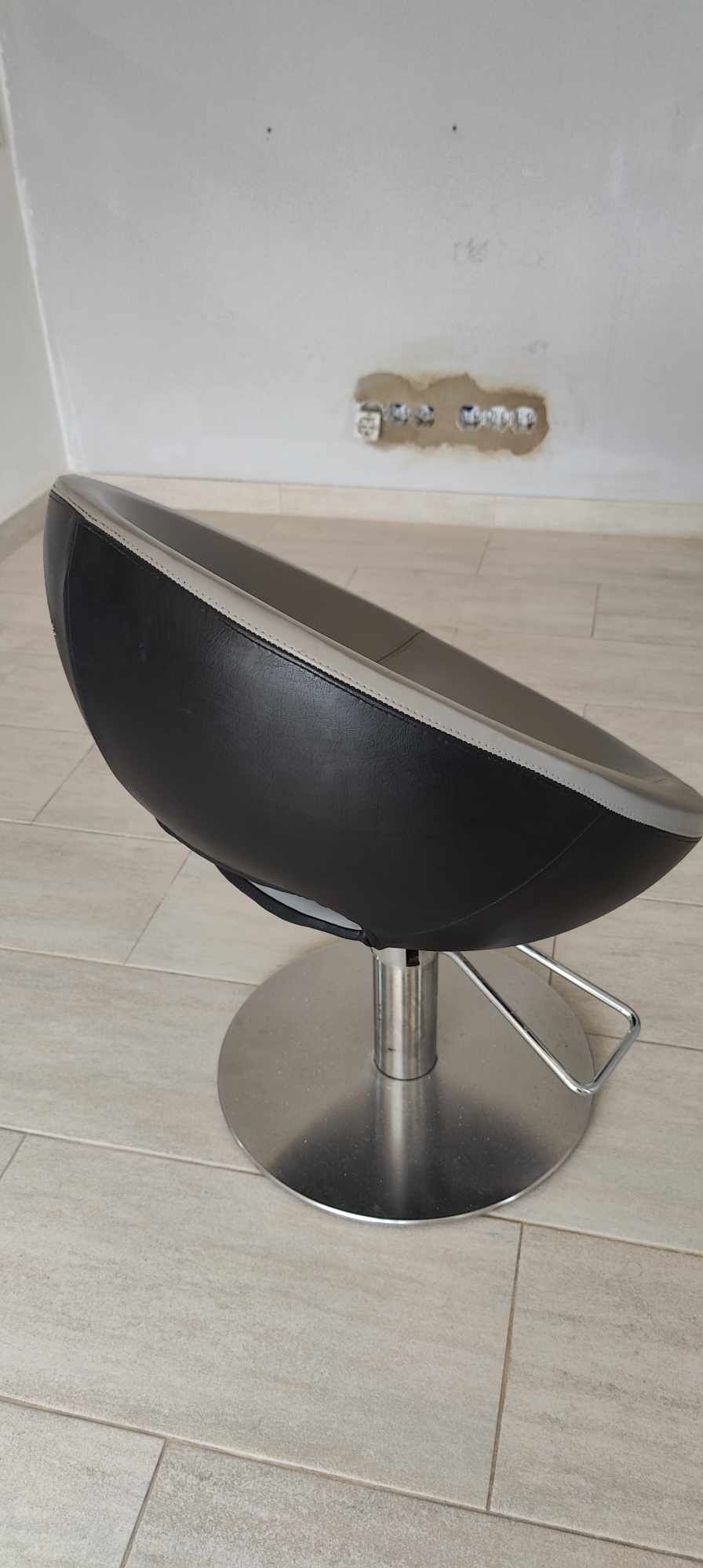 Cadeira cabeleireira/estética