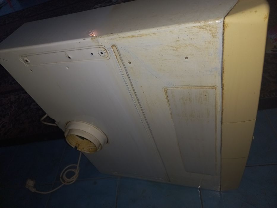 Продам витяжка на кухню бош