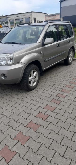 Nissan XTrail 2.0 benzyna +LPG 2004