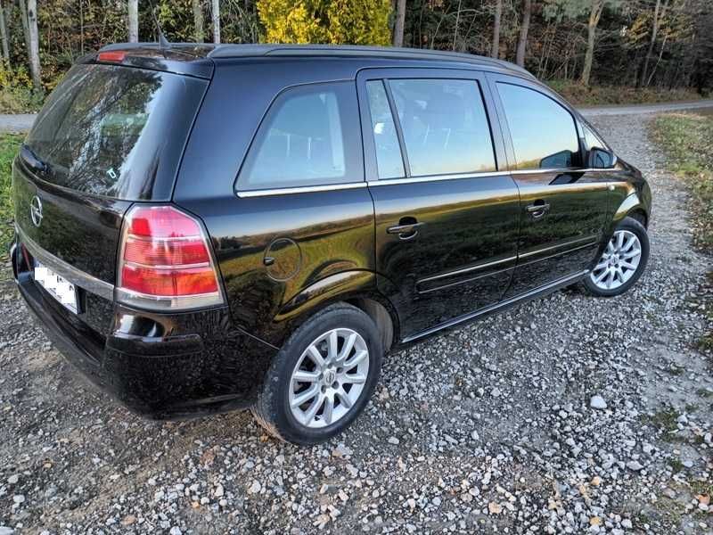 **Opel Zafira B 1.6 16V 2006r, Klima , 7 Foteli, Zadbana ! **