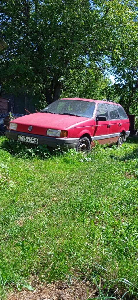 Volkswagen Passat b3 1.8 1990
