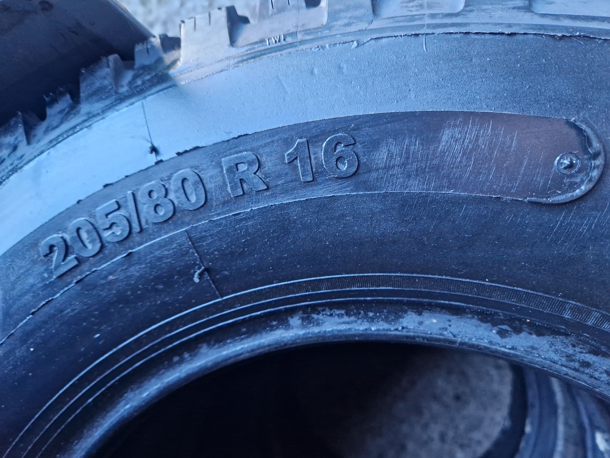 4x opony całoroczne 205/80R16 Collin's Lerma A/T terenowe