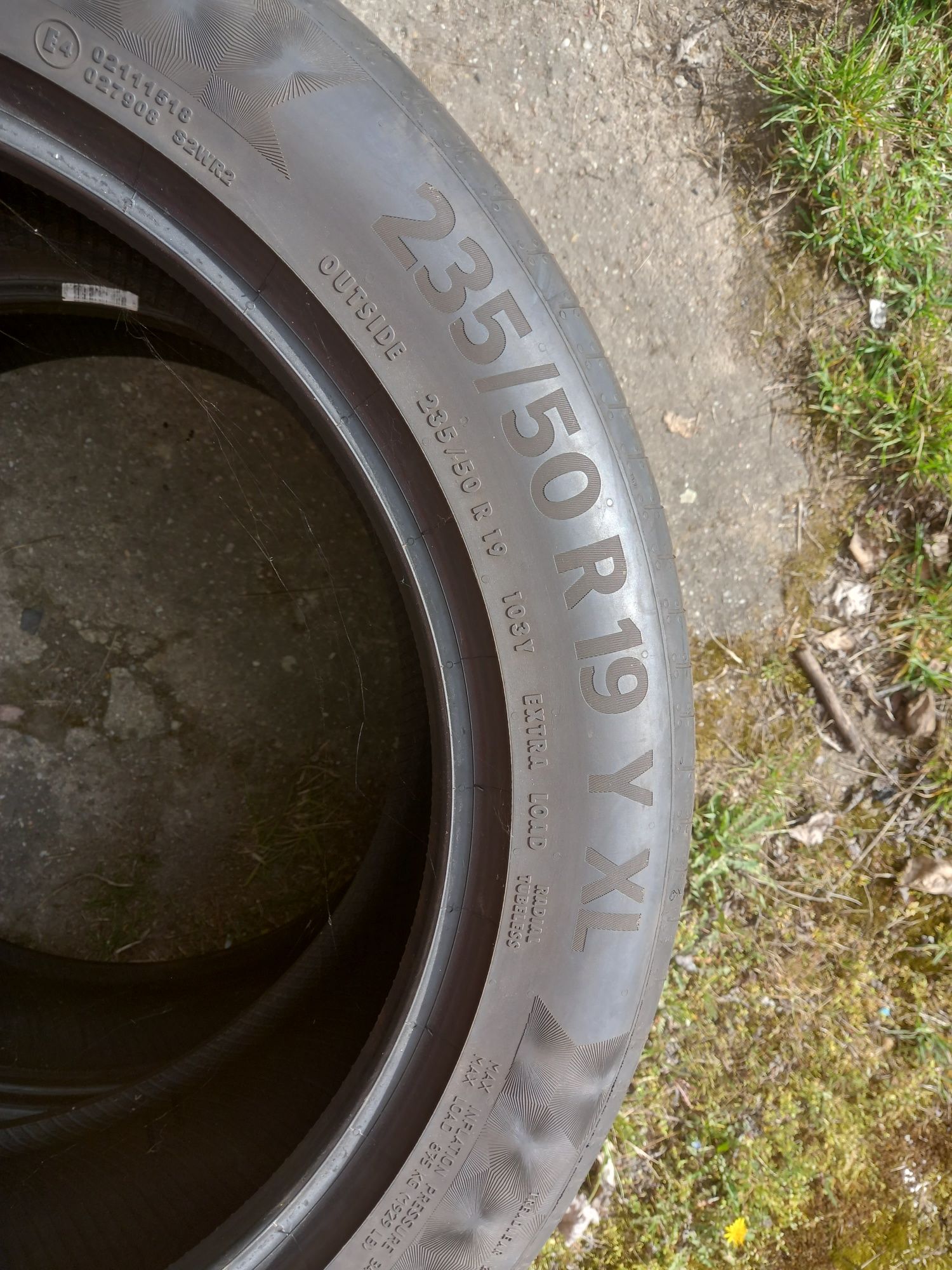 Opony letnie Continental 235/50/19 2020r 2szt