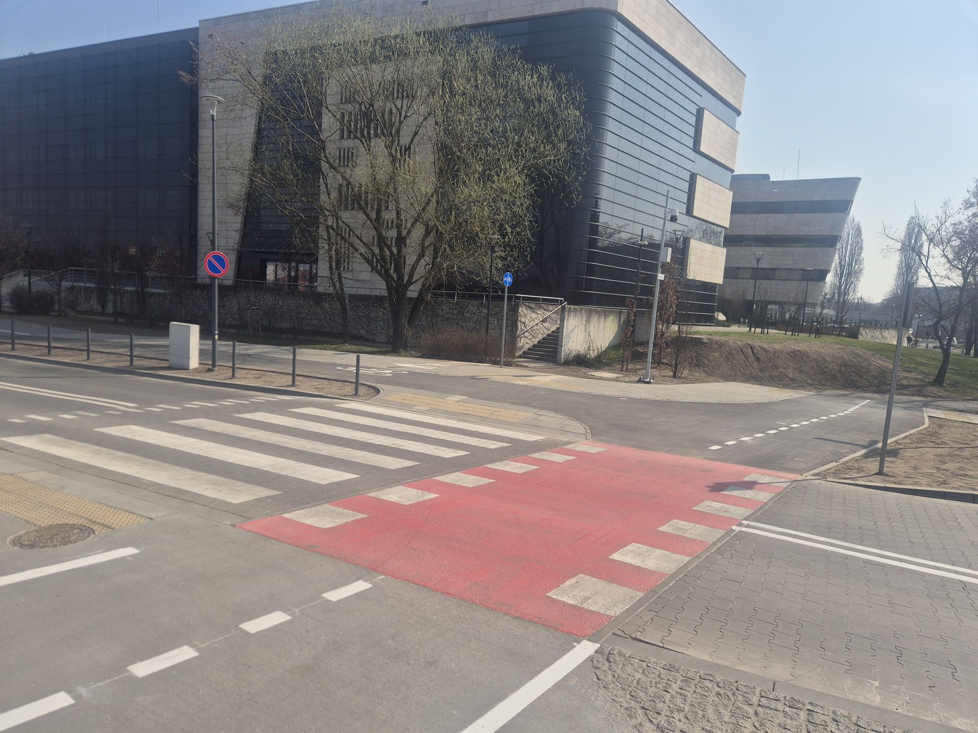 Asfalt Układanie Masy Bitumicznej Remont Nawierzchni Rozsciełacz