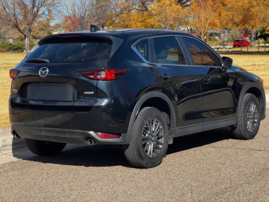 Mazda CX-5 Touring      2017