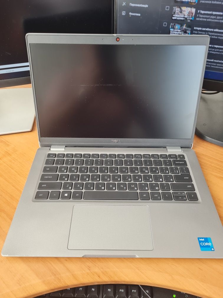 Dell latitude 5320 ips intel i5-1145G7 iris Xe M2 256 ram 8gb
