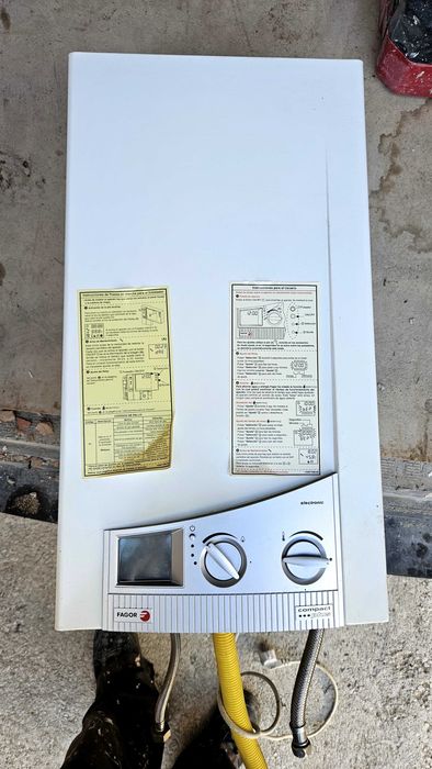Esquentador fagor compact plus