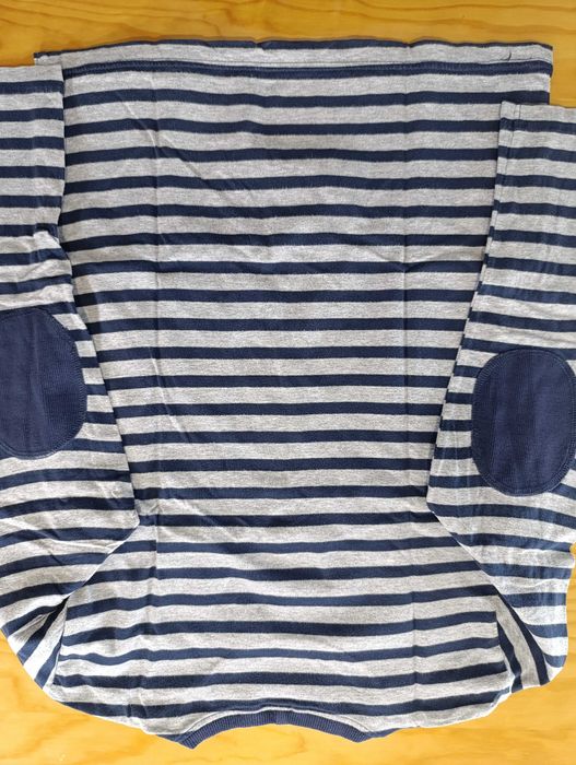 2 camisolas de rapaz. Benetton. 11-13 anos.