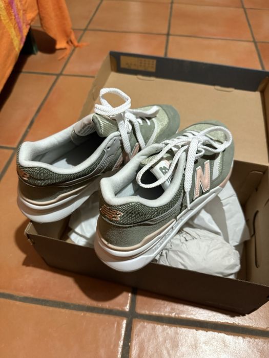 New Balance verde e rosa