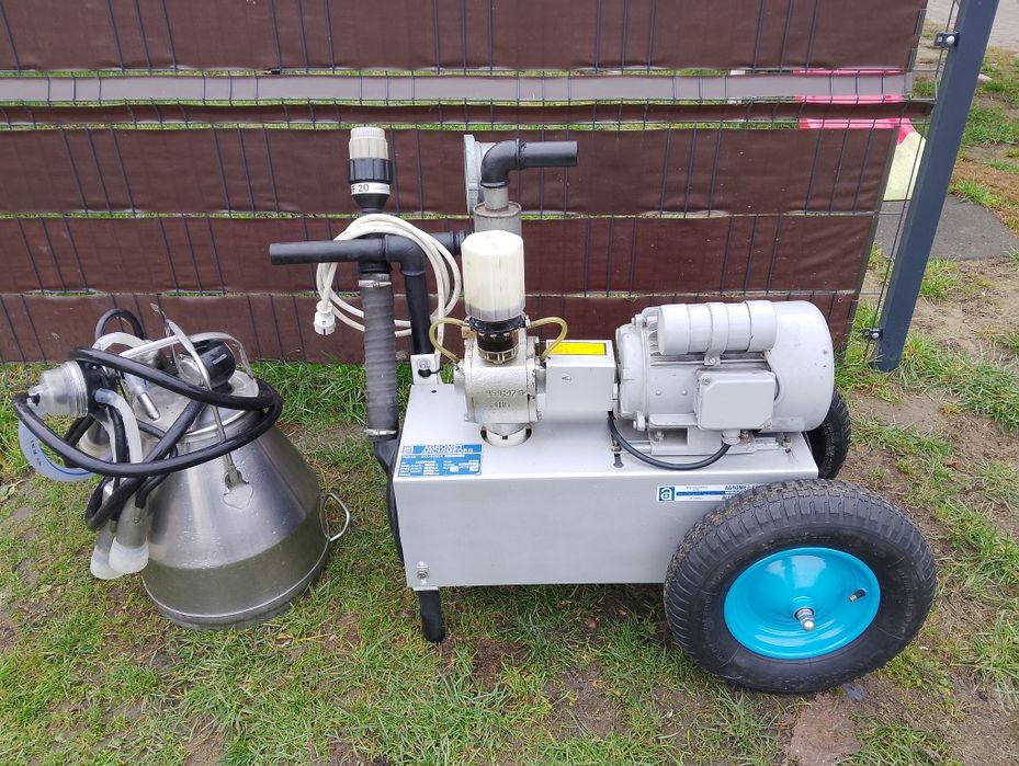 Dojarka konwiowa 230v, alfa laval, akcesoria, na kołach, mobilna,