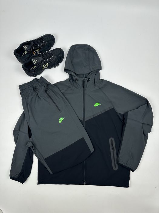 Спортивний Костюм Nike Tech Fleece Woven HM7151-013__HM7158-060