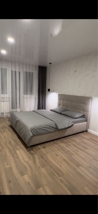 Здаеться подобово на автовокзалі двокімнатна квартира