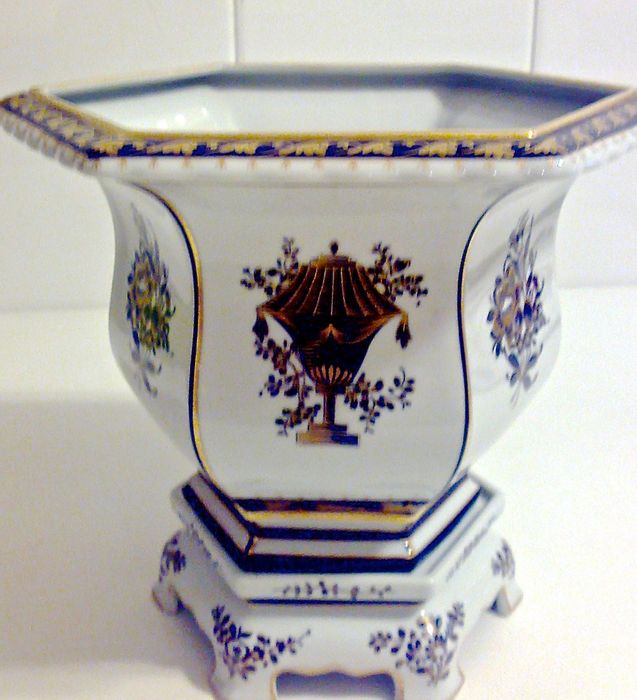 Vaso Hexagonal Prestígio da Vista Alegre