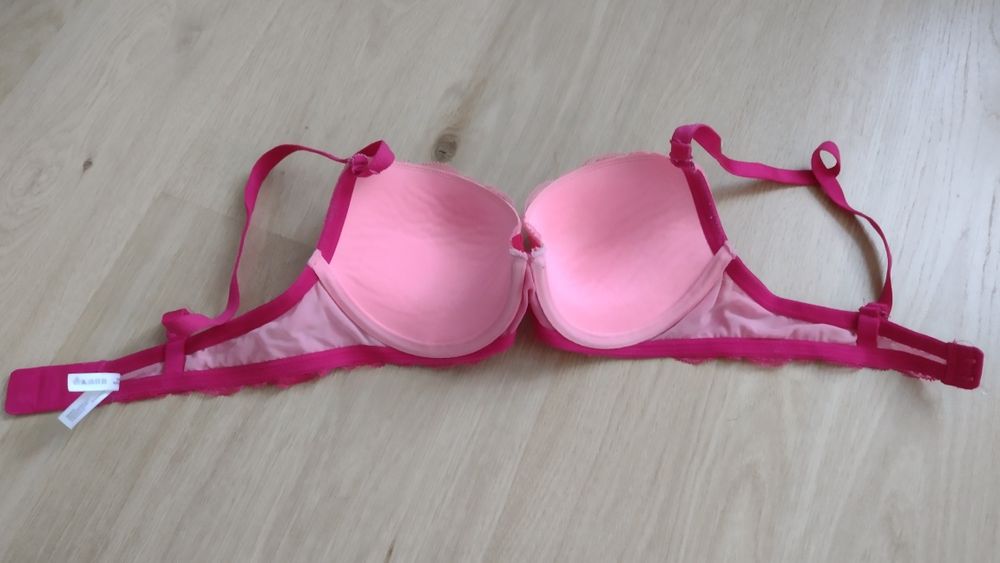 Biustonosz Esotiq 65D