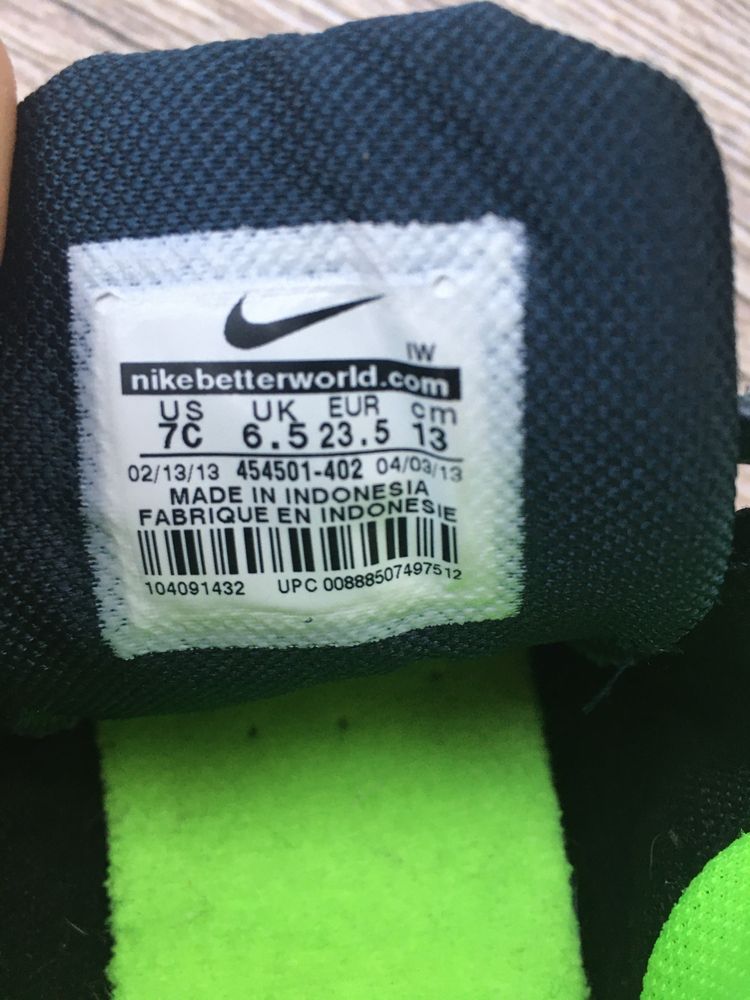 Детские кроссовки Nike 13 см.