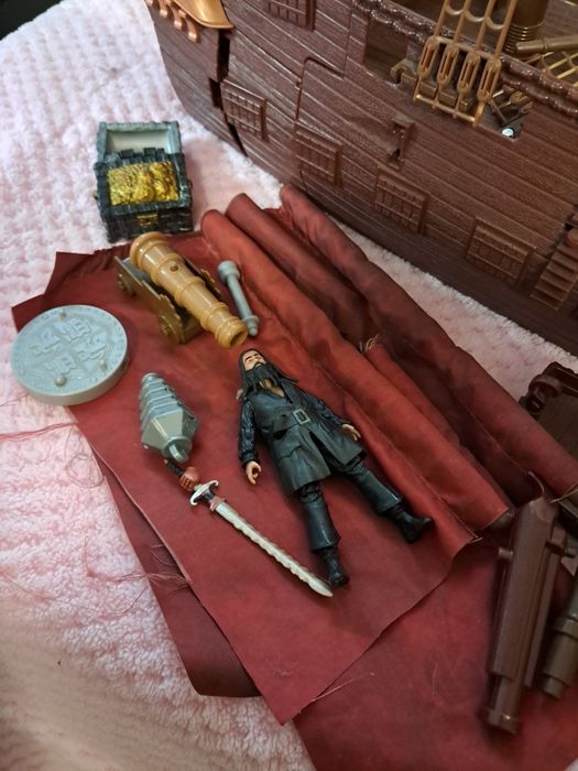 Piracki statek Disneya