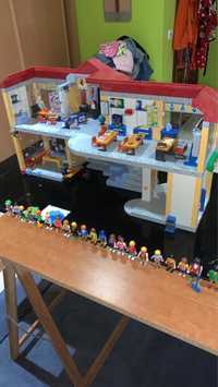 Casa/ escola playmobil