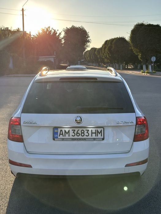 Skoda Octavia a7 2013 1.6 Терміново