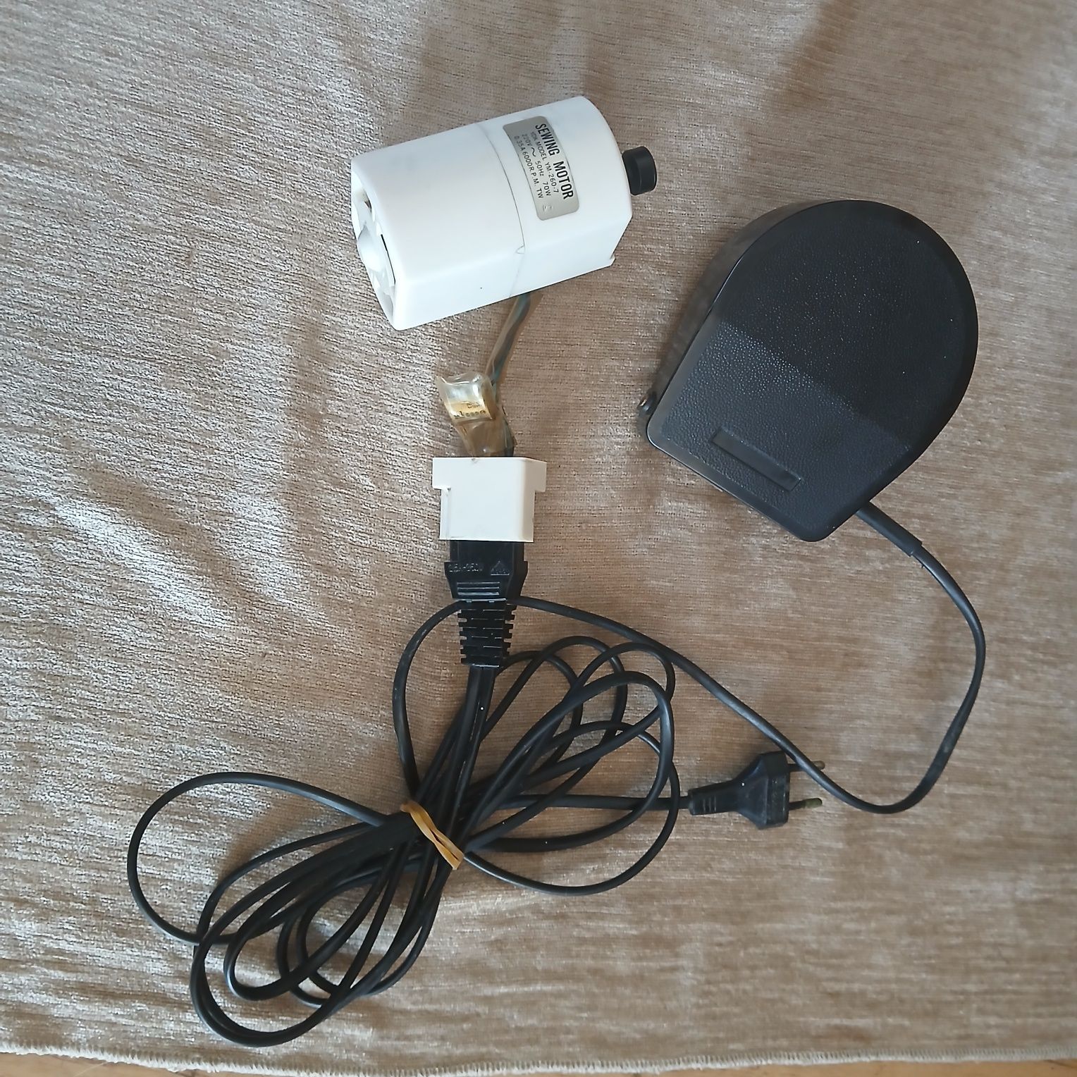 Pedał, kabel do maszyny do szycia model YDK-190, 90W