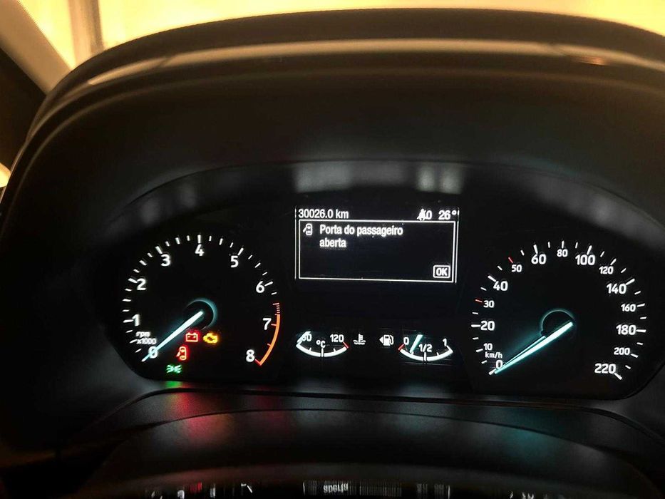 Ford Fiesta 2018 -  5 portas - 30.000 km