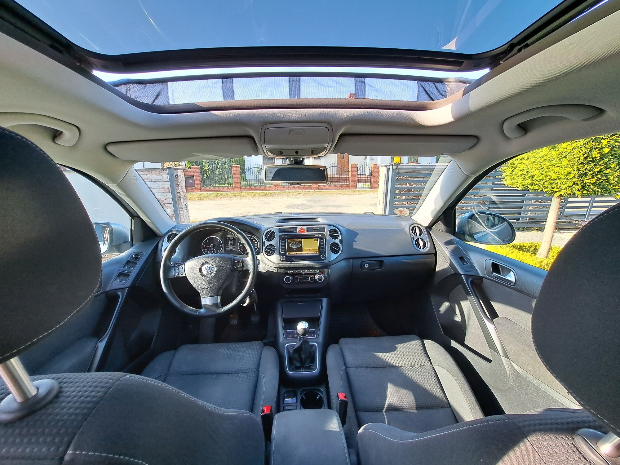 Piękny VW Tiguan 2,0TDI TEAM Navi Panorama Kamera
