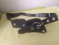 Czarny pasek 109cm