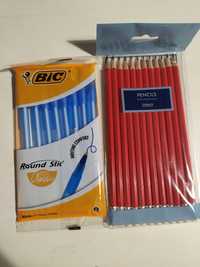 Niebieskie długopisy i ołówki z gumką